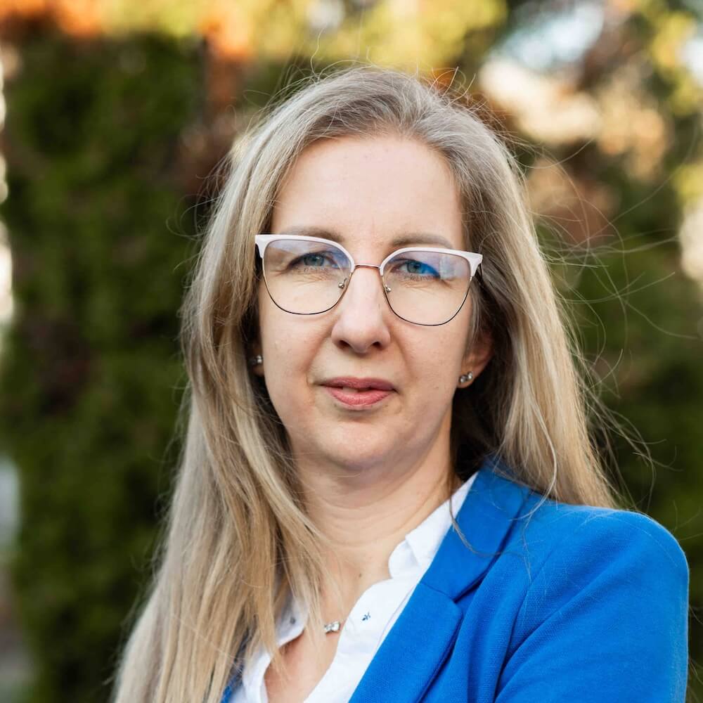 Bacsó Melinda, iskolatitkár - Csillagbölcső Waldorf Általános Iskola